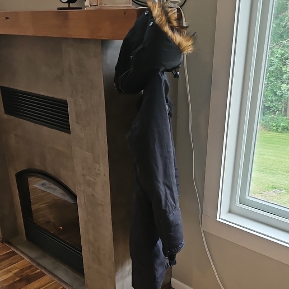 Women's Black Parka with Faux Fur Hood - Picture 3 of 7